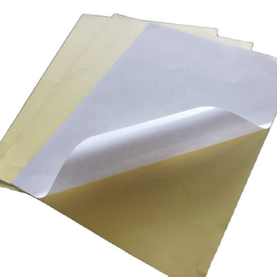 Papier autoadhésif jaune en pâte chimique-mécanique