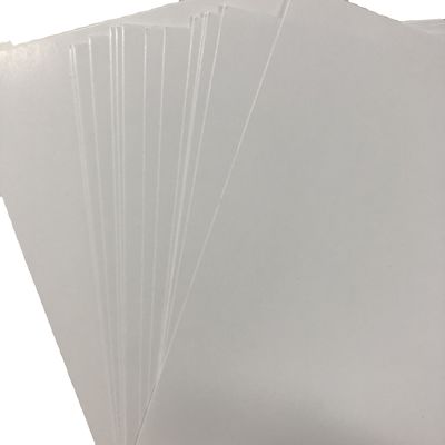 70 g 75 g 80 g A4 papier de copie Jumbo Roll Pâte de papier mélangée Pâte de papier La surface brille 45%