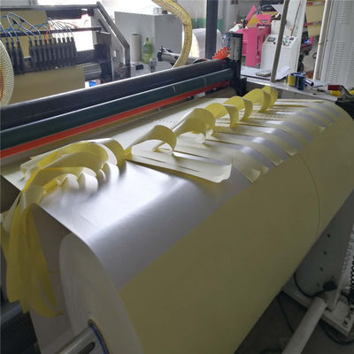 Impression offset papier autocollant compatible avec une grande fiabilité