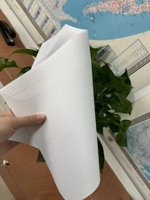 Papier de livre en offset non recouvert à haute masse sans bois, fabriqué pour la production de formes sur mesure