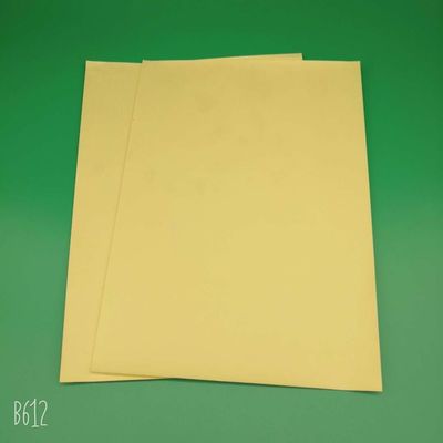 Taille personnalisée rouleau de papier auto-adhésif brillant avec technologie anti-arrimage