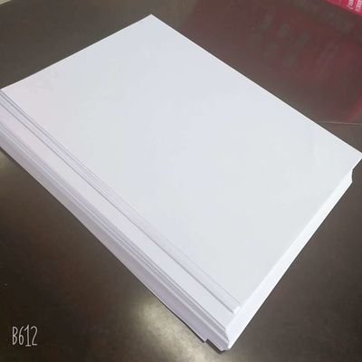 Le papier blanc 70 grammes est le meilleur choix pour l'impression