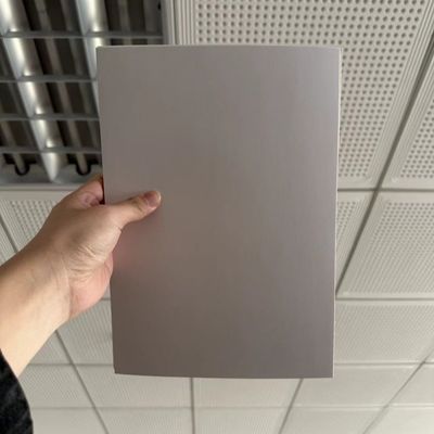 Papier d'ivoire anti-enroulement 210/230/250/270/300gsm FBB/GC1/C1S avec pâte chimique et norme