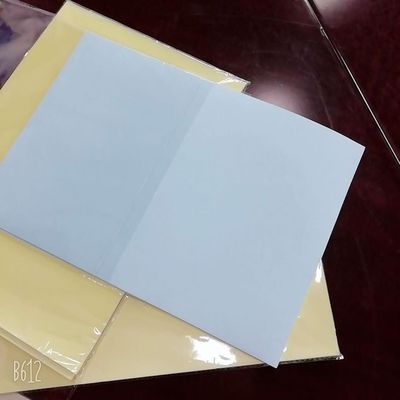 NO Rouleau de papier sans carbone pour facture en papier Tailles personnalisées Qualité professionnelle