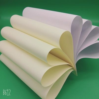 68 à 118 grammes de papier de couleur crème sans bois pour l'impression offset de l'usine Baiyun