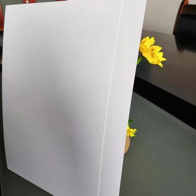 Zenith C1S en vrac enduit de Ningbo Fold FBB en carton d'ivoire idéal pour le papier d'emballage de cadeaux