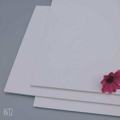 FBB/GC1/C1S Emballage cadeau 100% pâte vierge 210/230/250/270/300/350/400 gm