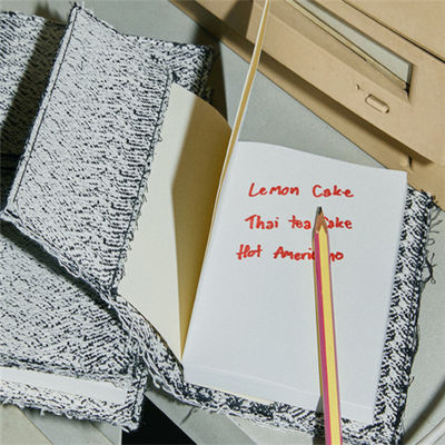 Papier offset sans bois 55/60/65/70/80/90/100/110/120 GSM pour les besoins d'impression et d'écriture