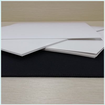 Plaque d'ivoire de pâte vierge 190g-400g pour papier d'emballage cadeau artisanal de APP/Bohui/IPSUN