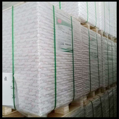Solution d'emballage personnalisable Ningbo Fold FBB avec matière blanche de pâte de bois